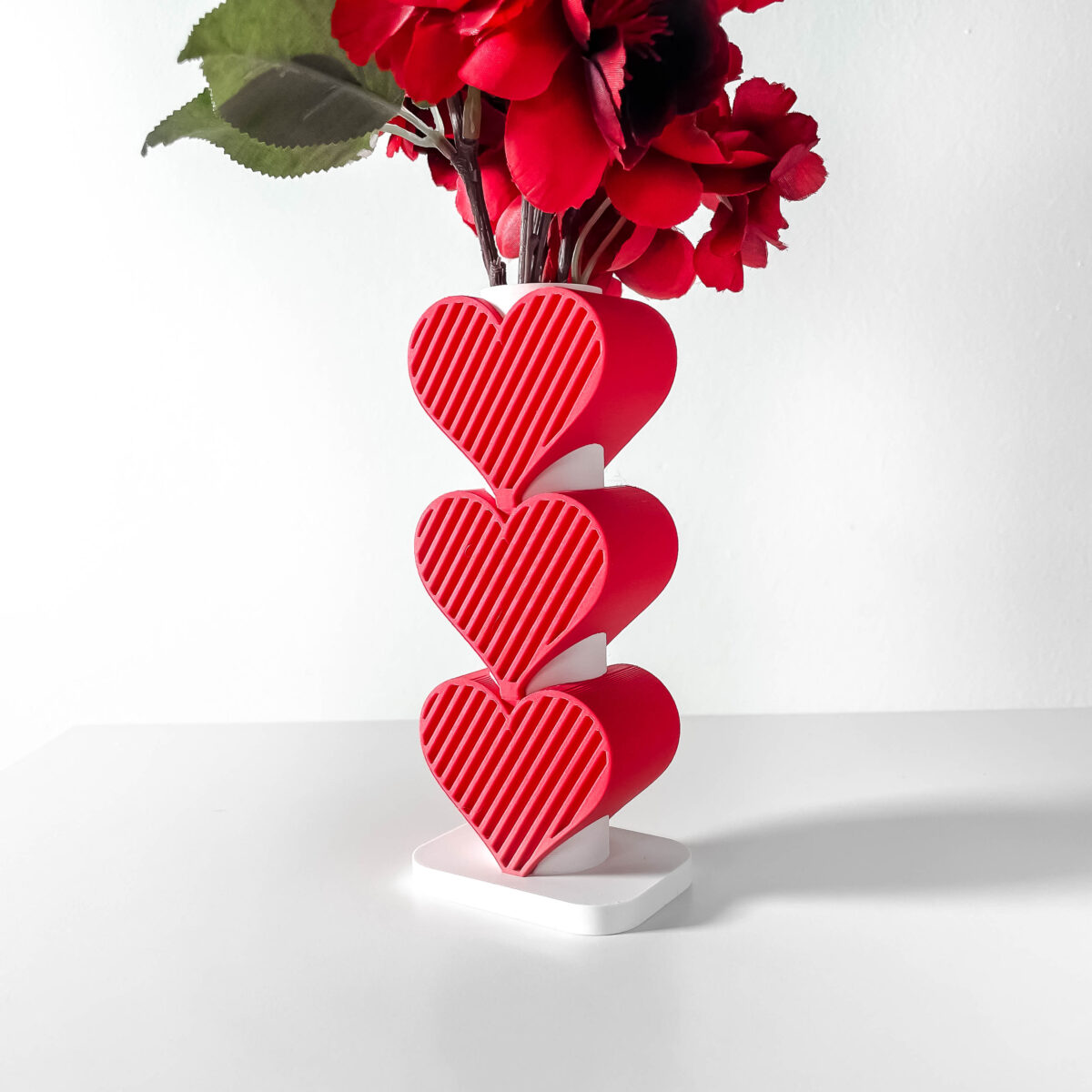 Valentine_heart_vase